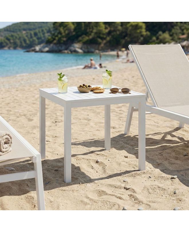 Τραπεζάκι παραλίας Kliton αλουμίνιο σε λευκή απόχρωση 45x45x41εκ