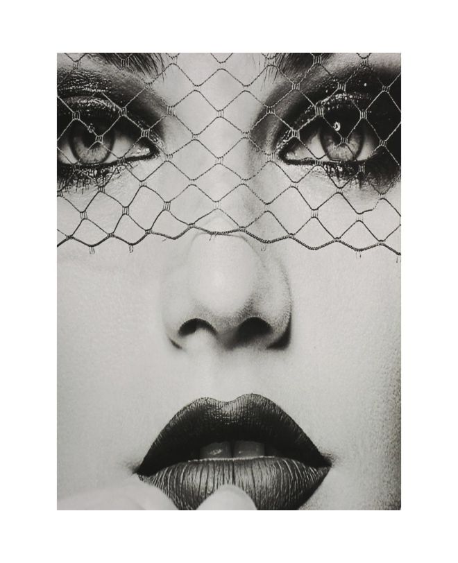 Διακοσμητικό Τοίχου Κρεμαστό Μοδάτη Γυναίκα Μαύρο Βελούδο 140x170cm